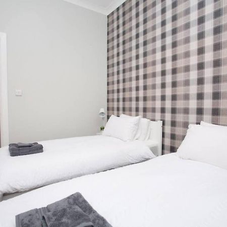 The Warwick Apartment Greenock Exteriér fotografie